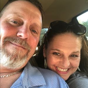 Meet your Posher, Connie